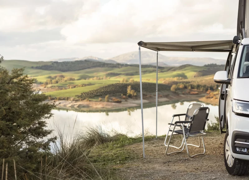 abri bois pour camping-car